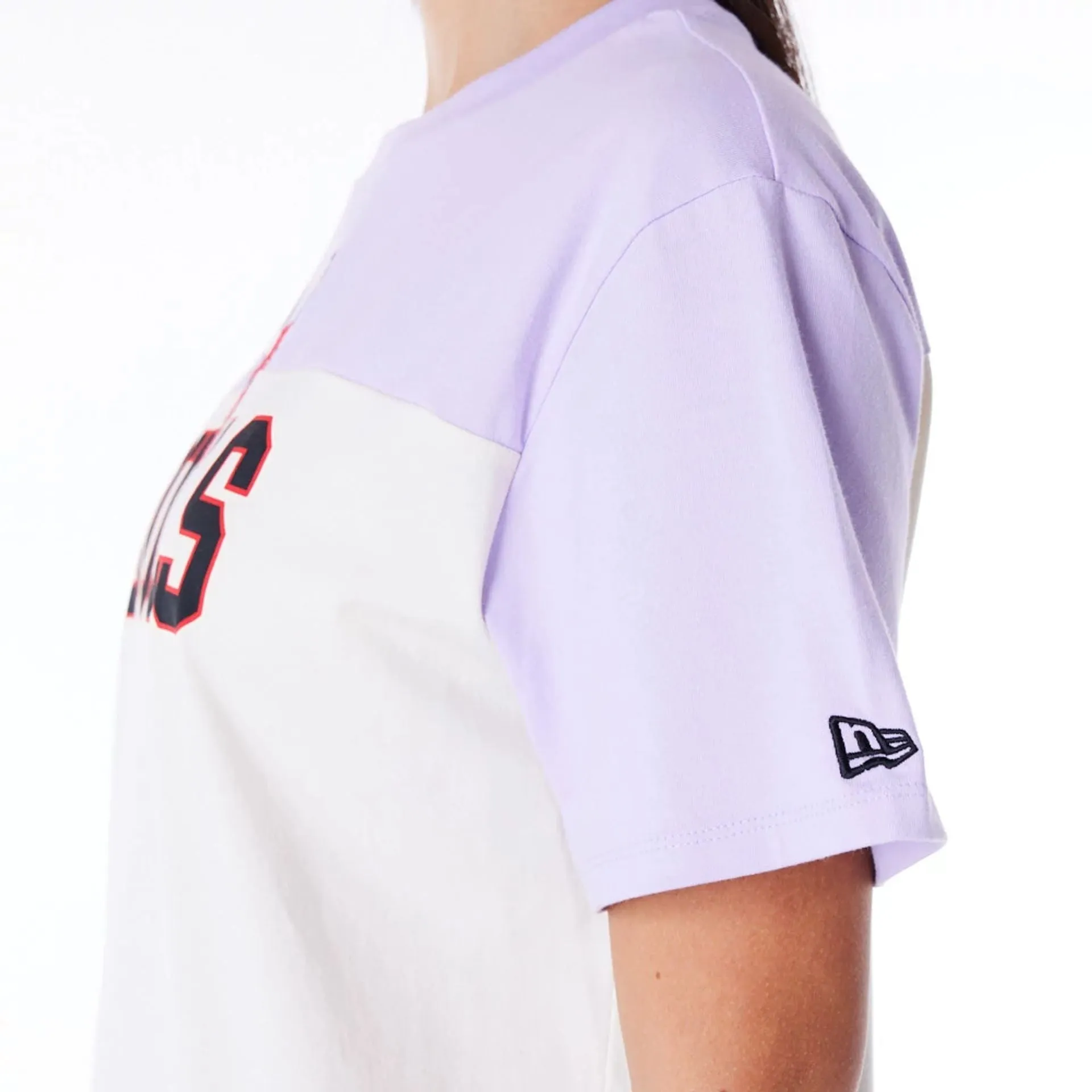 Chicago Bulls Womens NBA Pastel Purple Oversized T-Shirt NEW ERA