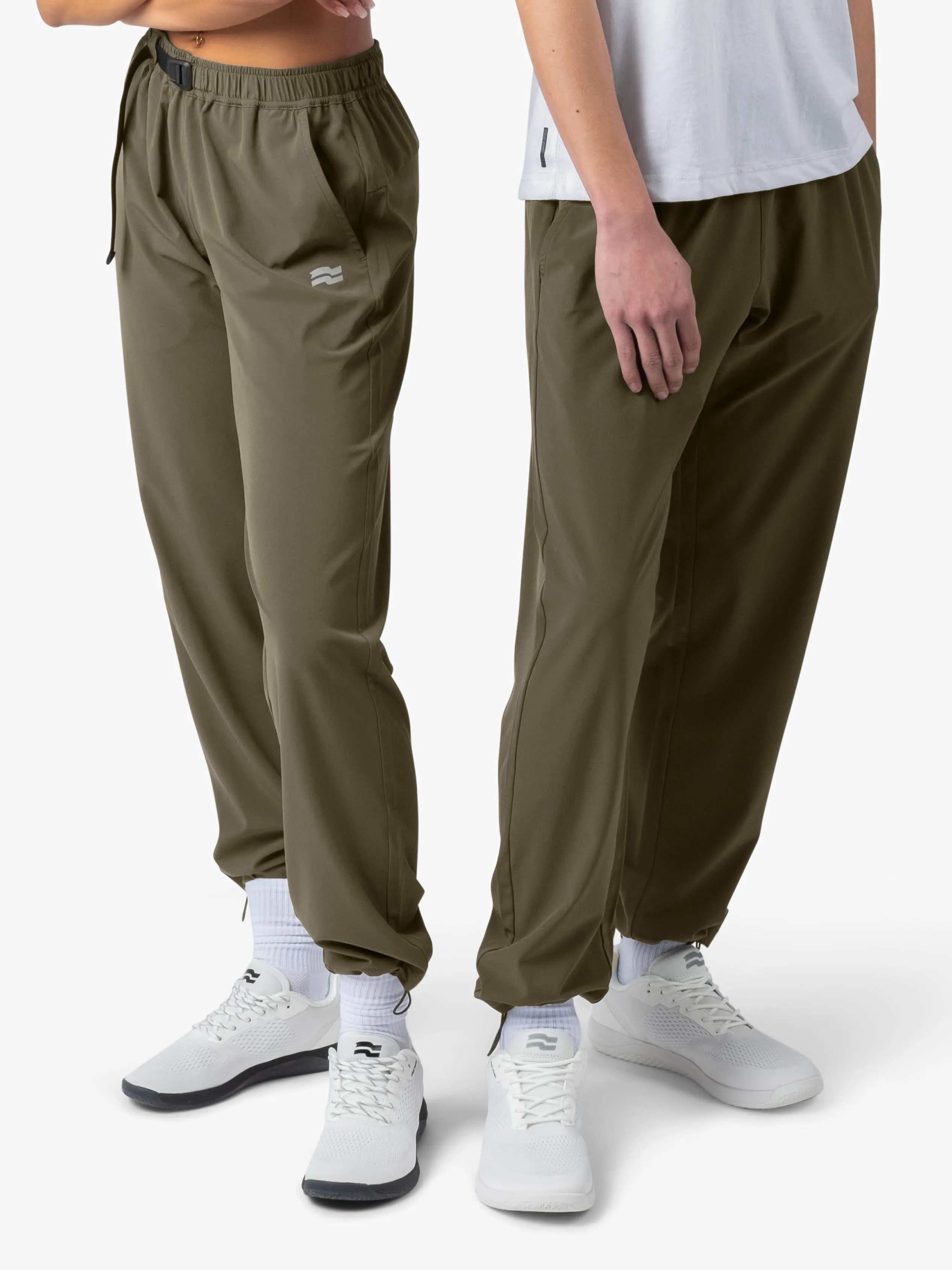 Field TrackPant - Flag Strike