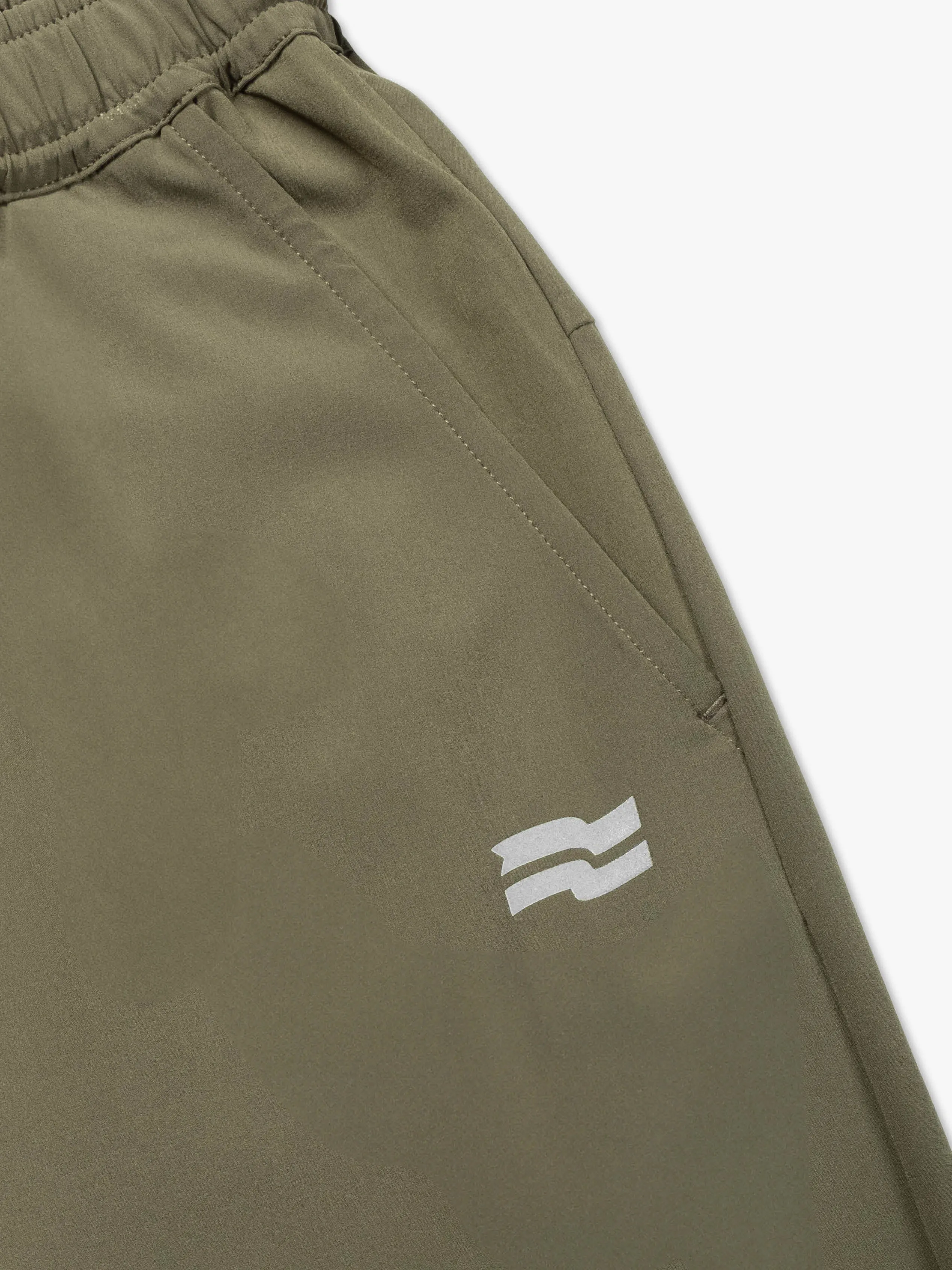 Field TrackPant - Flag Strike