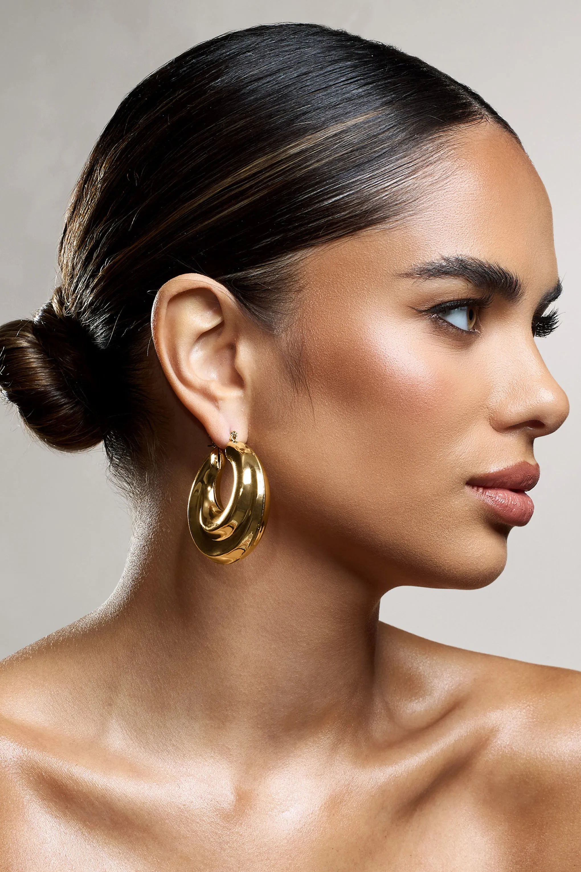 Iowa | Gold Chunky Statement Hoop Earrings Club L London