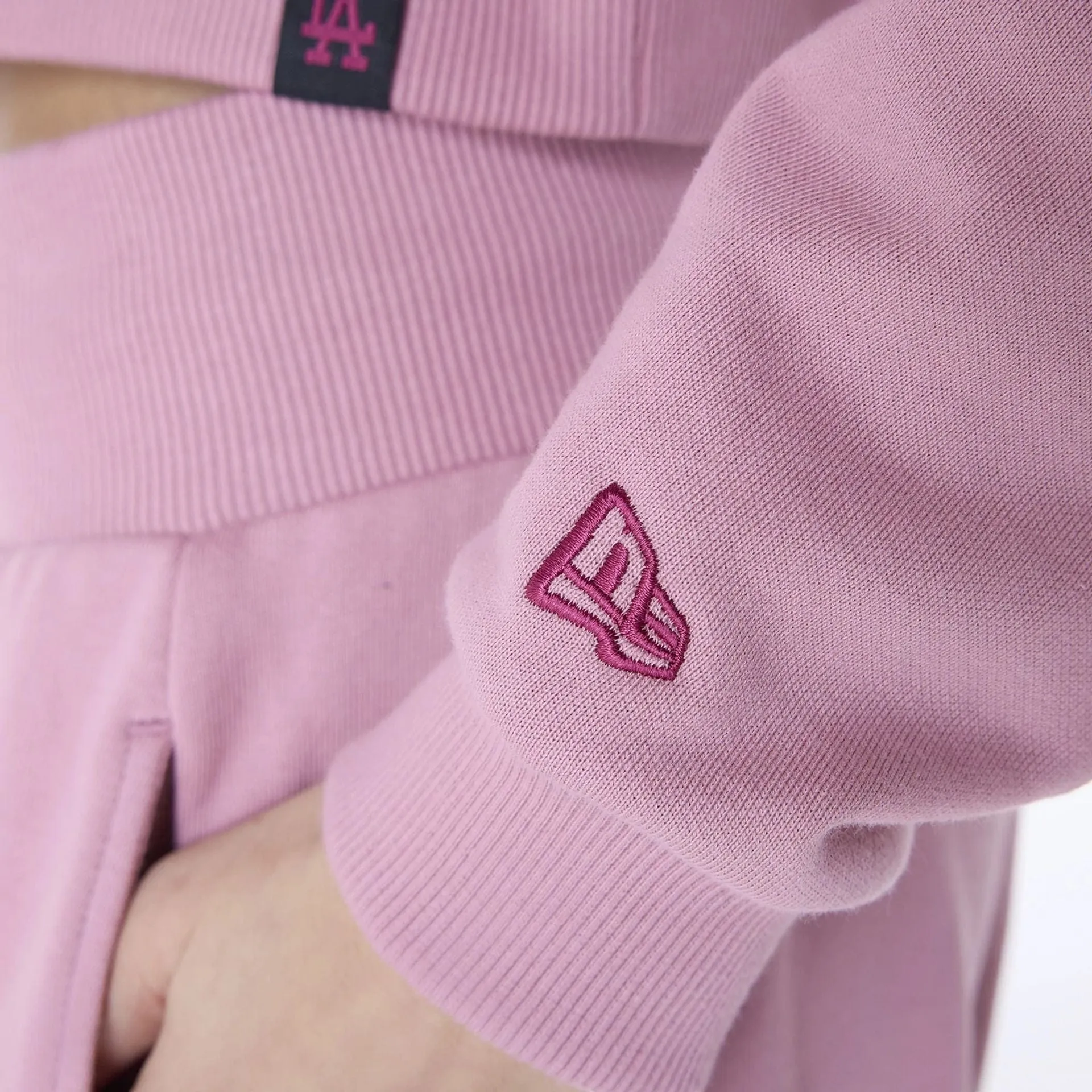 LA Dodgers Womens MLB Graphic Dark Pink Pullover Hoodie NEW ERA