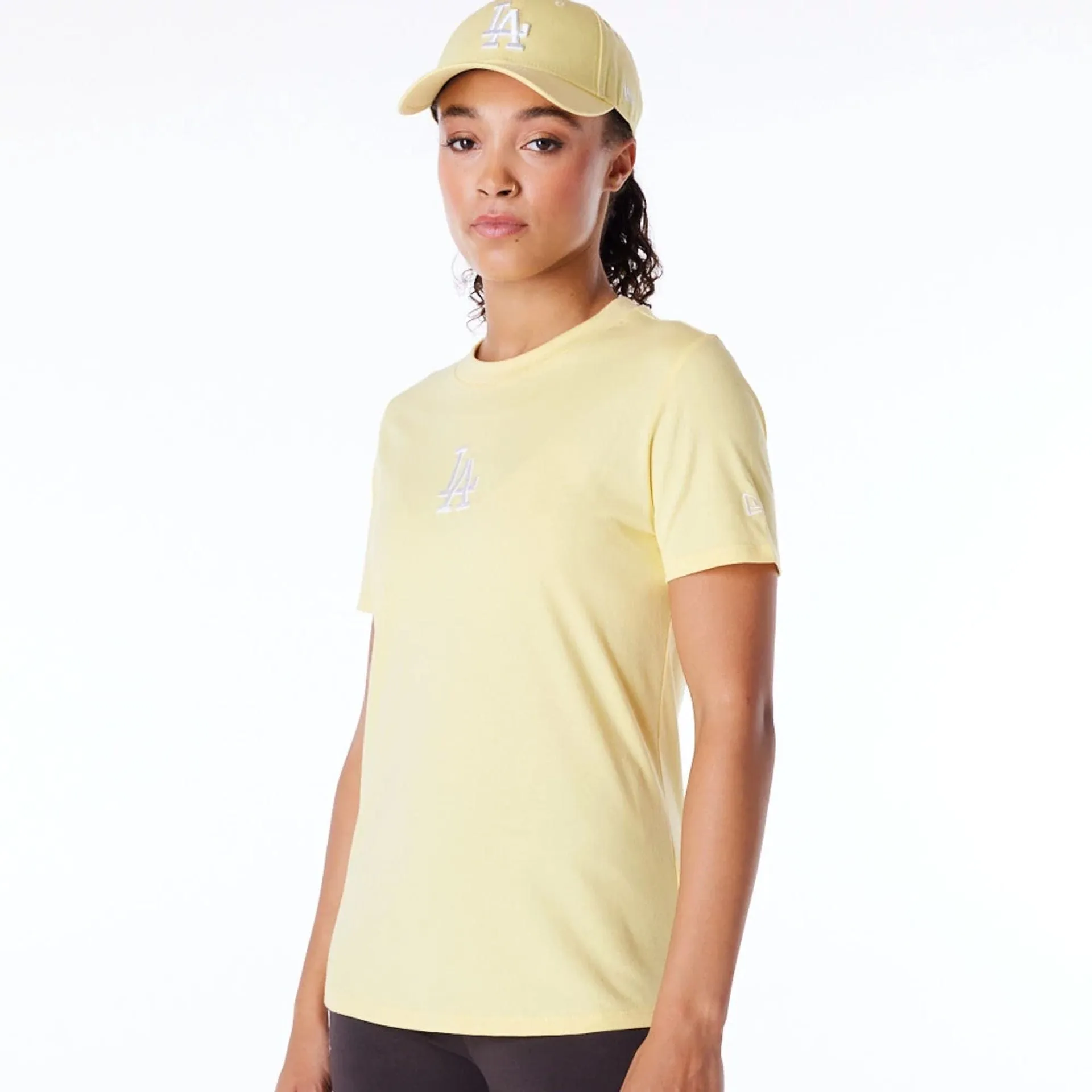 LA Dodgers Womens MLB League Essential Pastel Yellow T-Shirt NEW ERA
