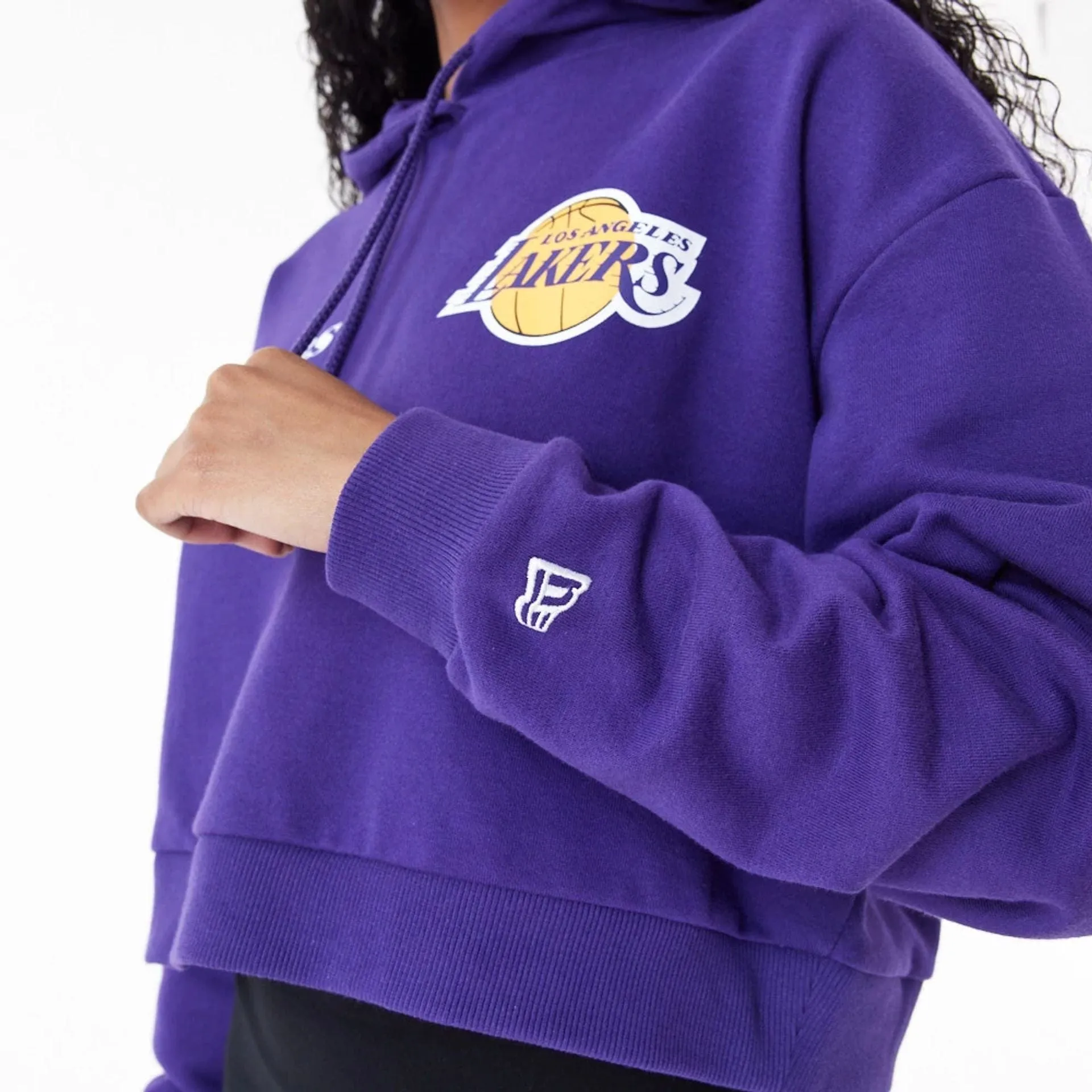 LA Lakers Womens NBA Team Logo Purple Crop Pullover Hoodie NEW ERA