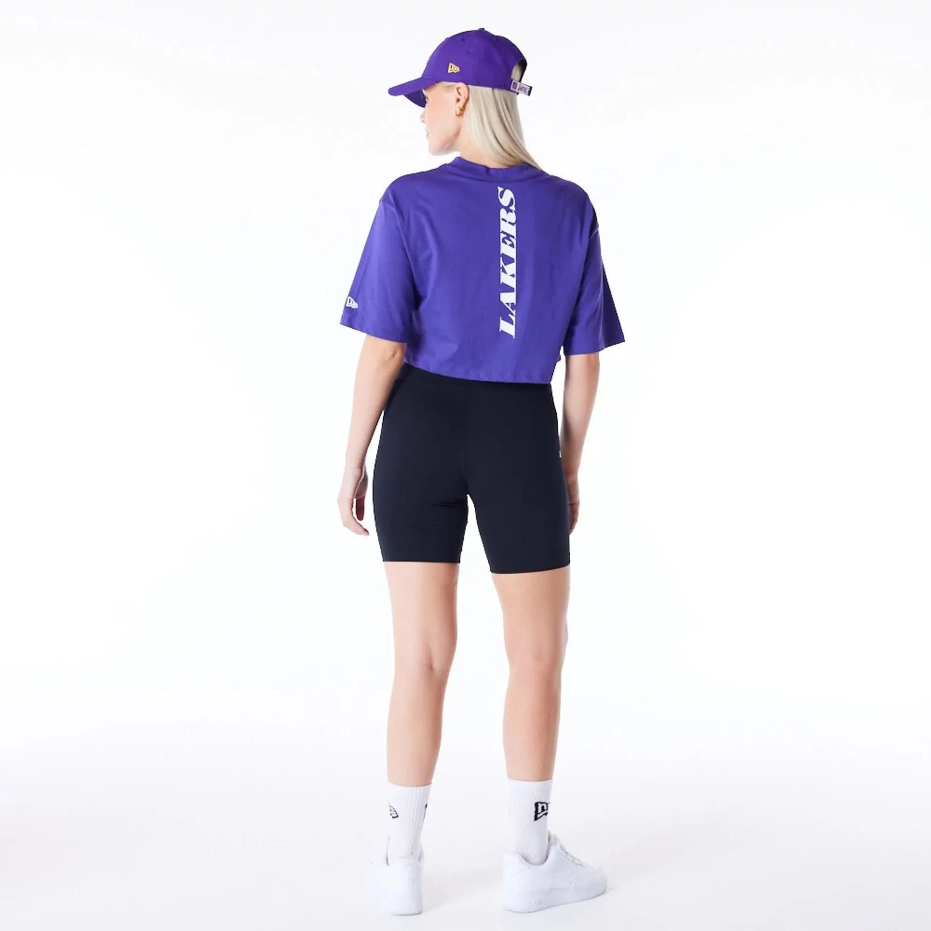 LA Lakers Womens NBA Team Logo Wordmark Purple Crop T-Shirt NEW ERA