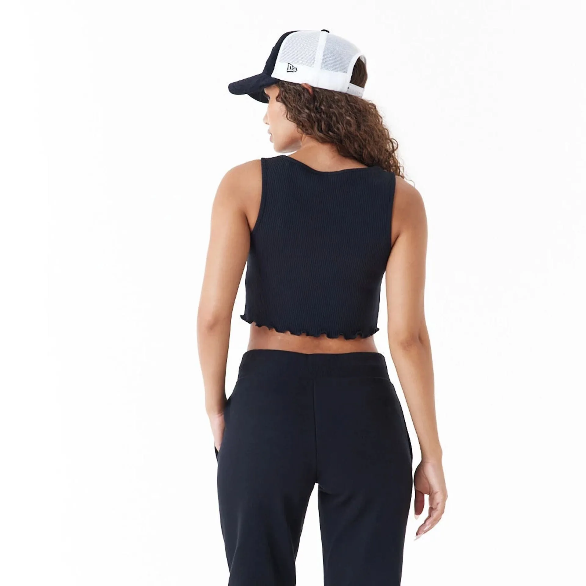 New York Yankees MLB Lifestyle Black Womens Crop Tank Top NEW ERA