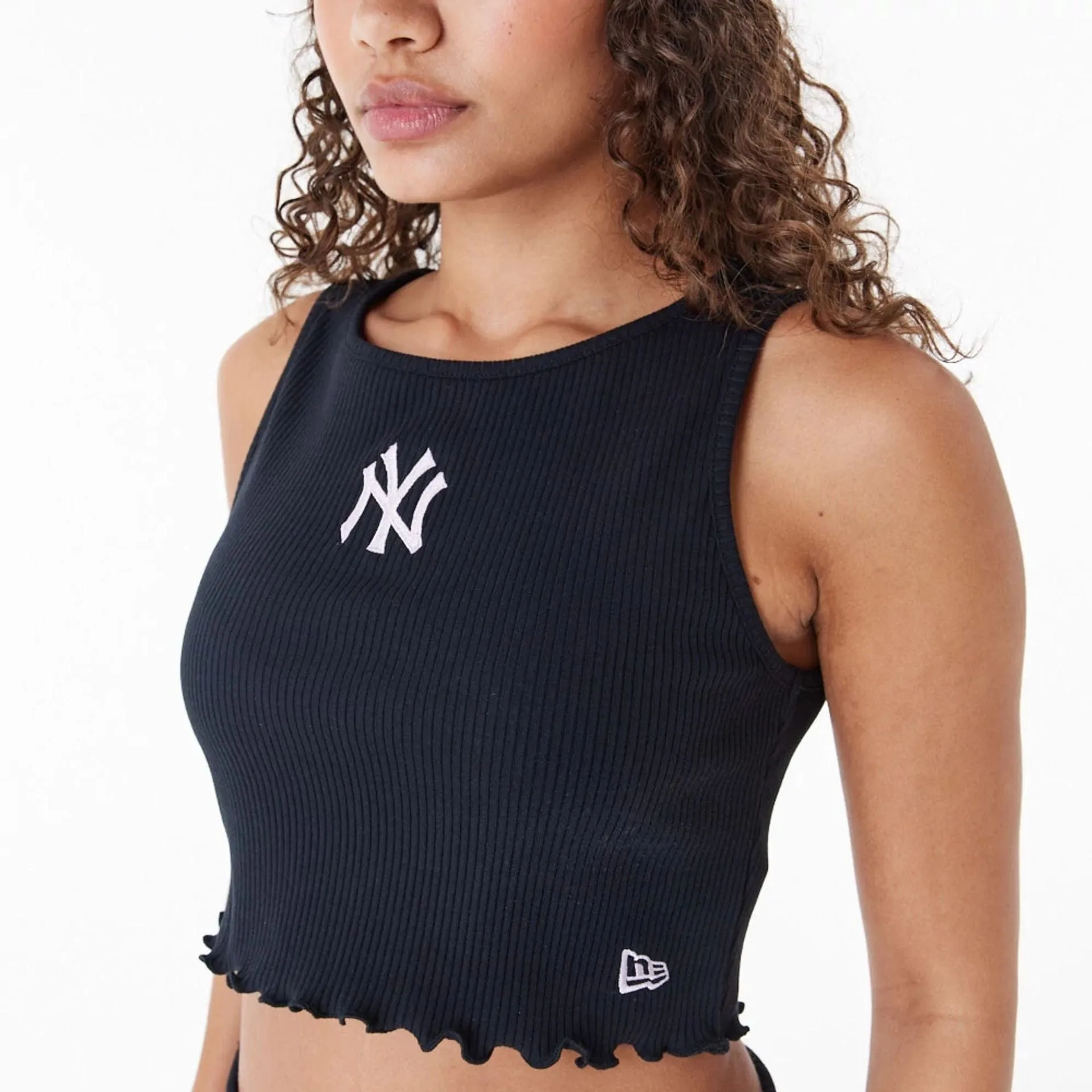 New York Yankees MLB Lifestyle Black Womens Crop Tank Top NEW ERA