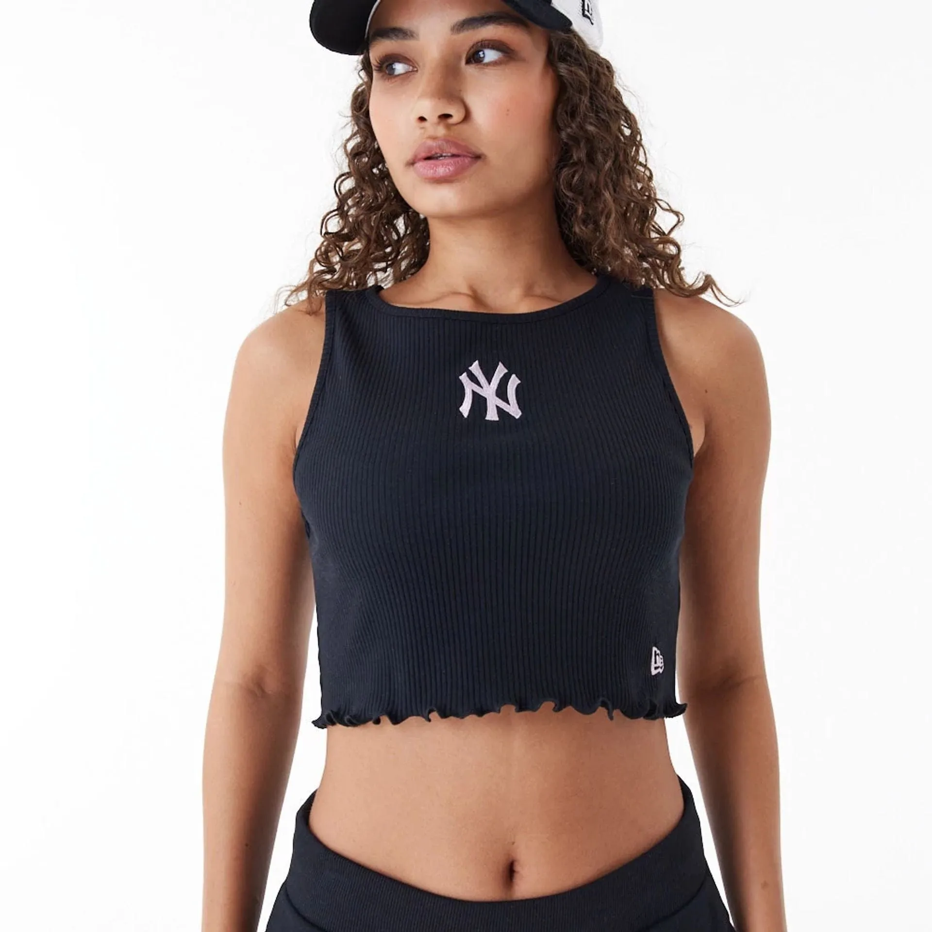 New York Yankees MLB Lifestyle Black Womens Crop Tank Top NEW ERA
