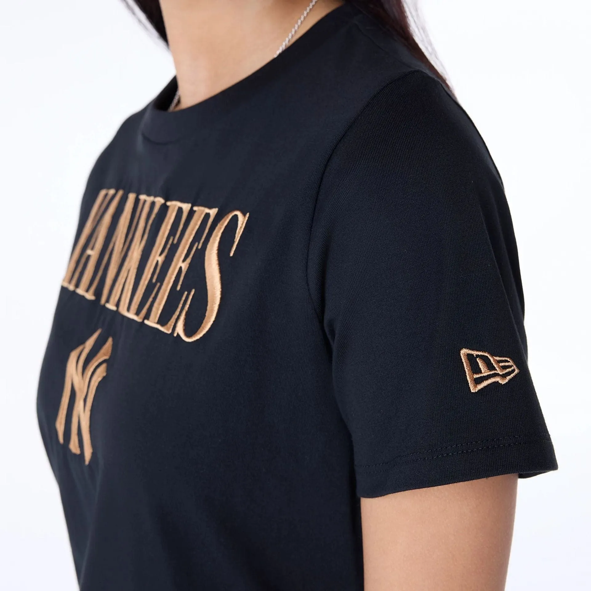 New York Yankees Womens MLB Black T-Shirt NEW ERA
