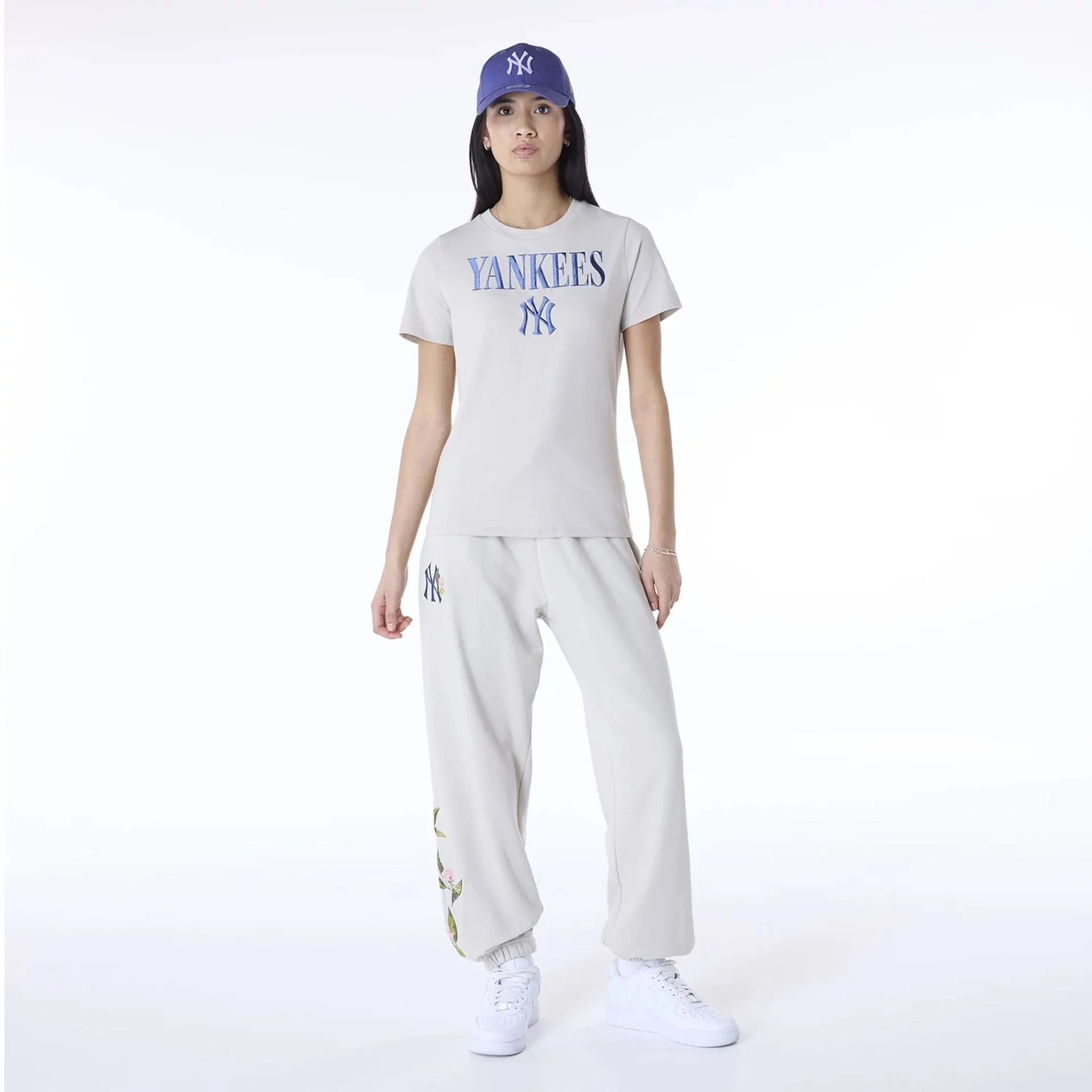 New York Yankees Womens MLB Cream T-Shirt NEW ERA