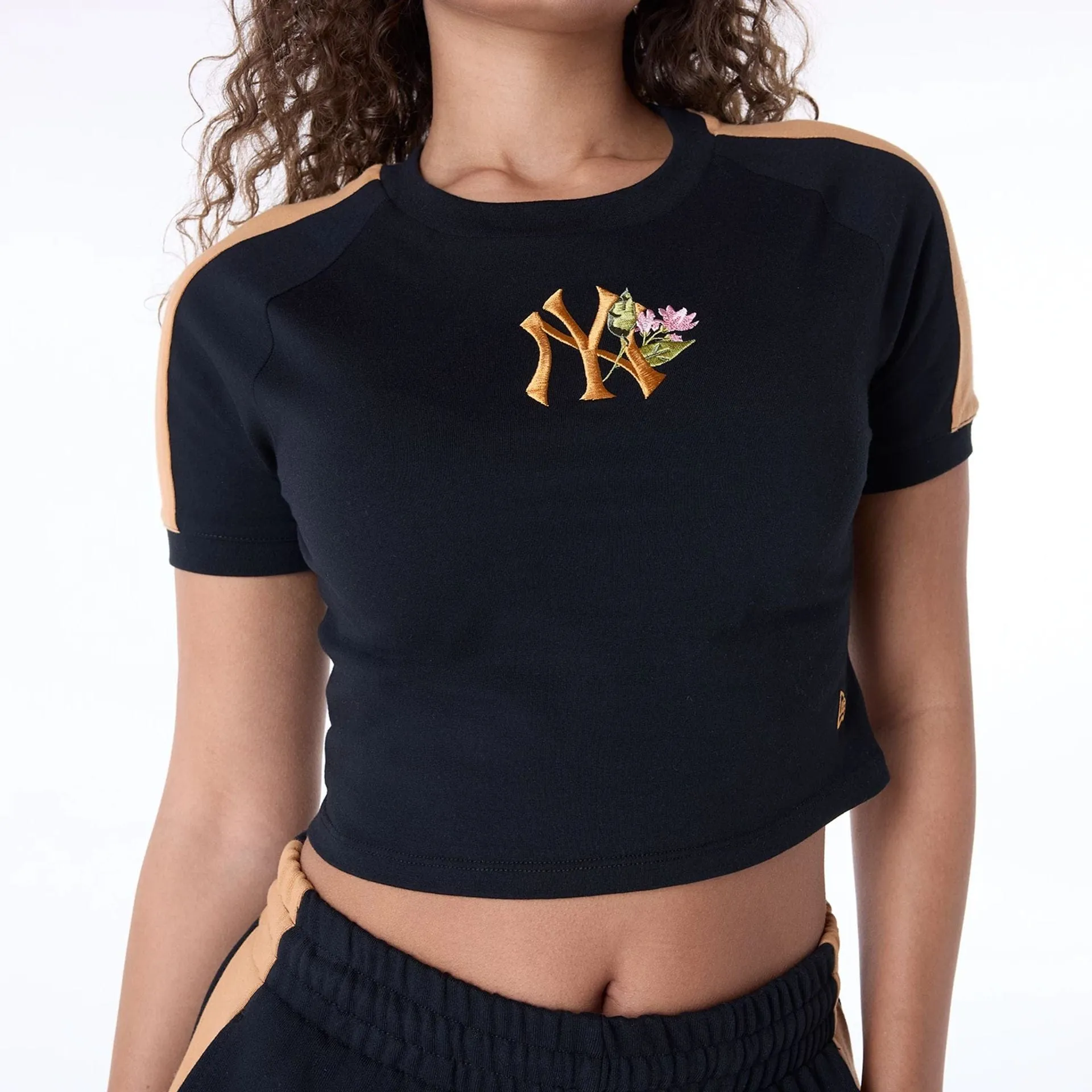New York Yankees Womens MLB Floral Black T-Shirt NEW ERA