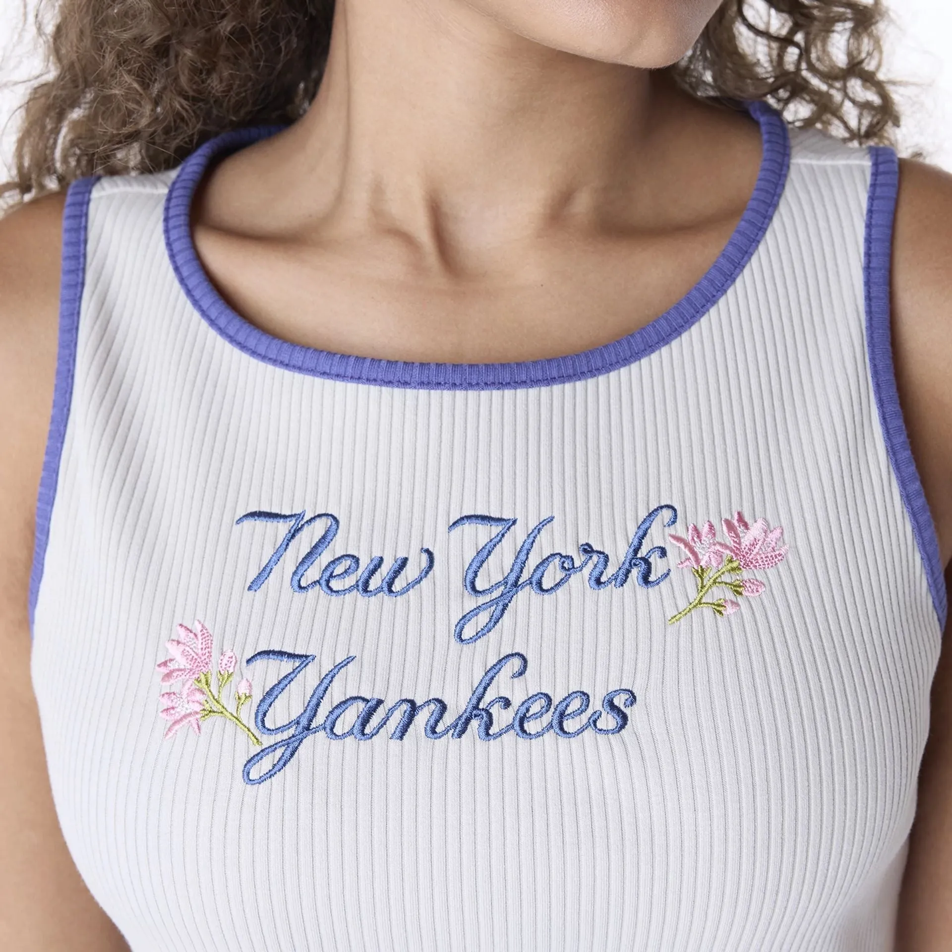 New York Yankees Womens MLB Floral Cream Vest NEW ERA