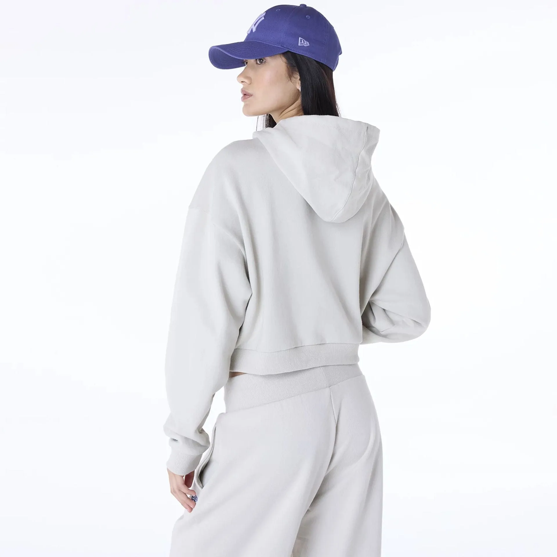 New York Yankees Womens MLB Graphic Cream Pullover Hoodie NEW ERA
