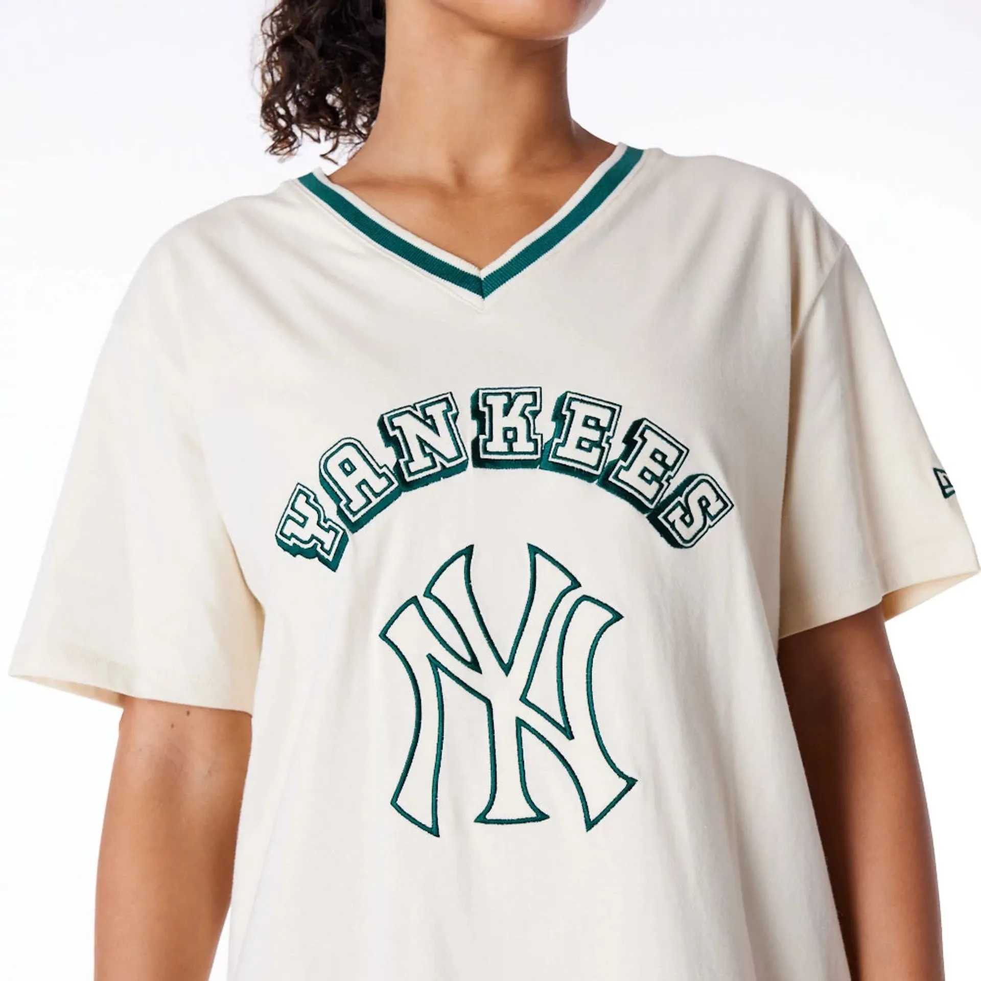 New York Yankees Womens MLB Graphic Stone V Neck T-Shirt NEW ERA