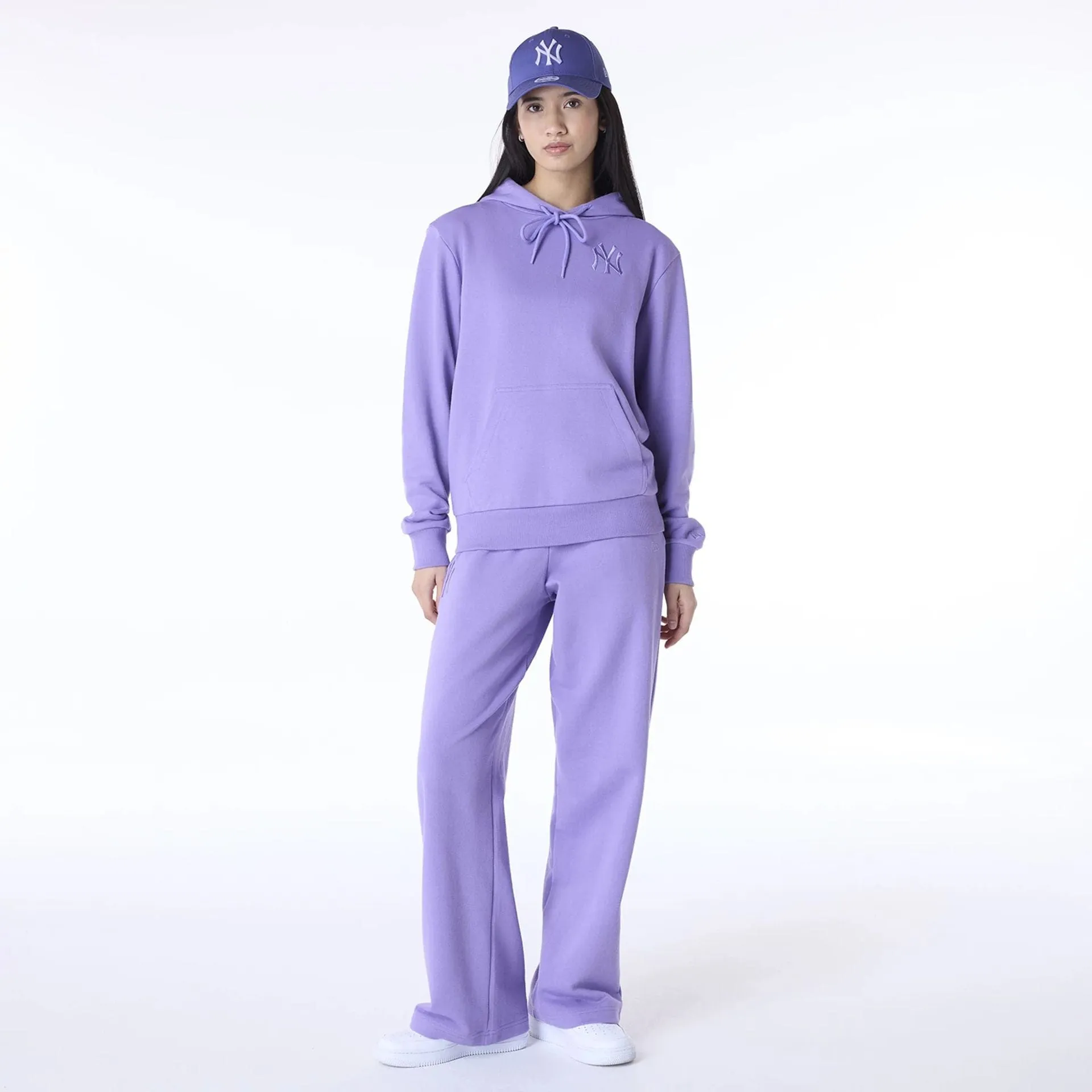 New York Yankees Womens MLB League Essential Purple Pullover Hoodie NEW ERA