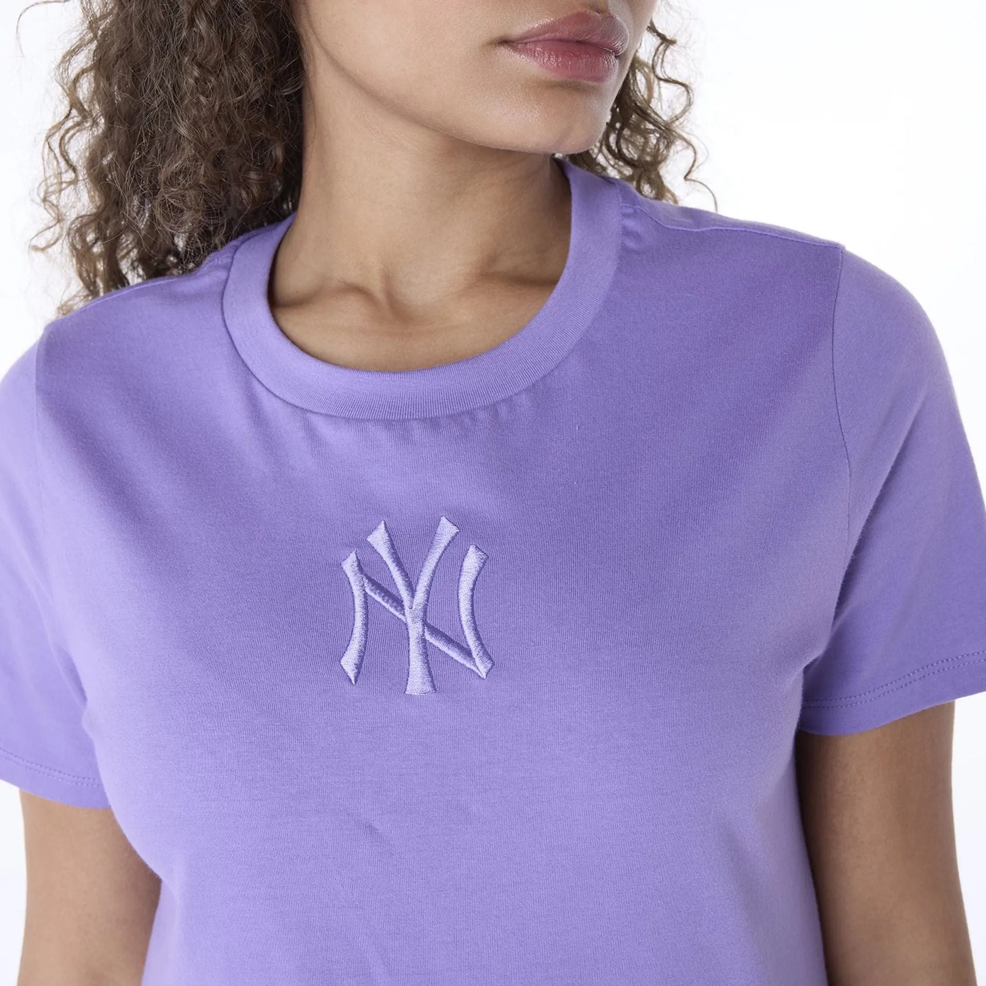 New York Yankees Womens MLB League Essential Purple T-Shirt NEW ERA
