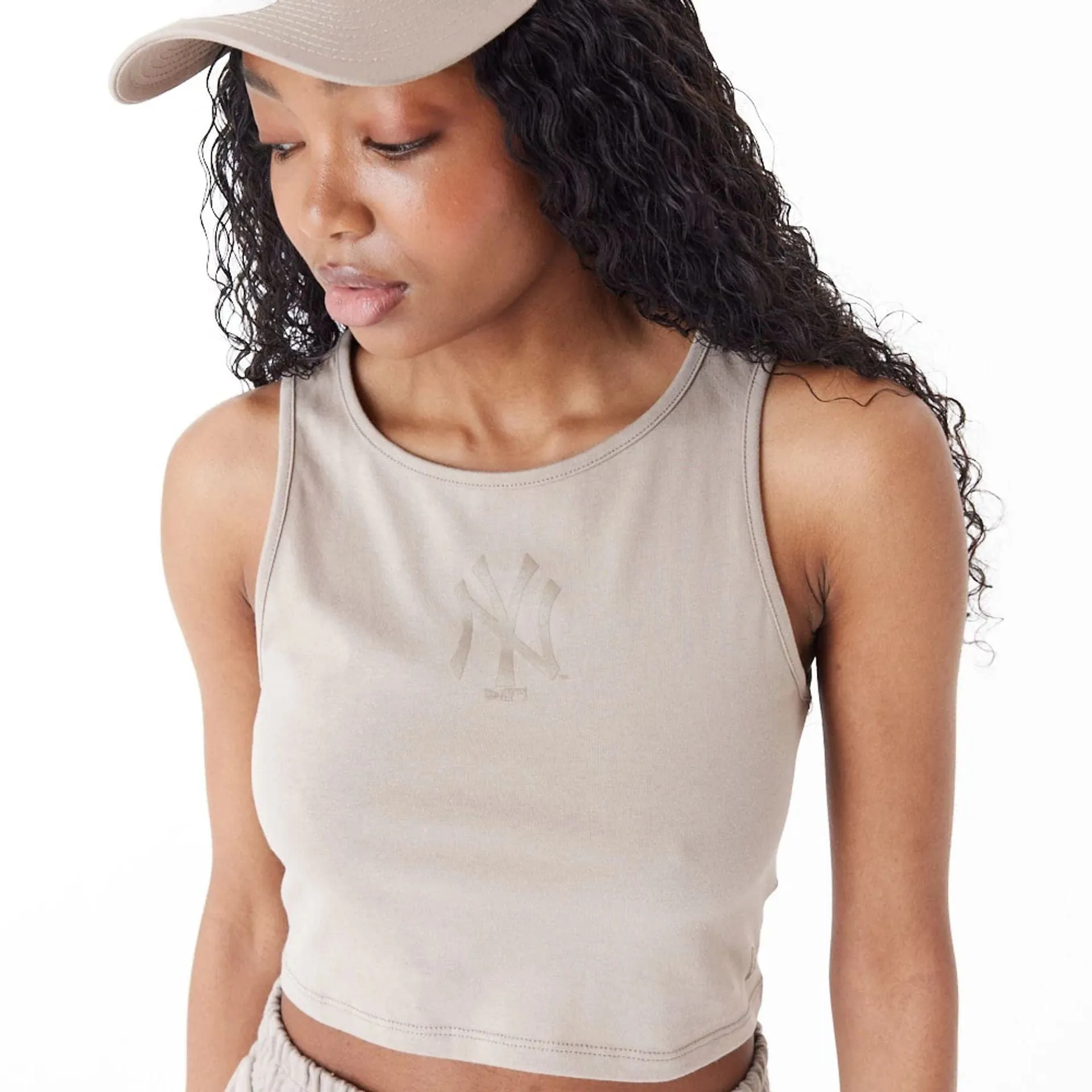 New York Yankees Womens MLB Lifestyle Brown Crop Tank Top NEW ERA
