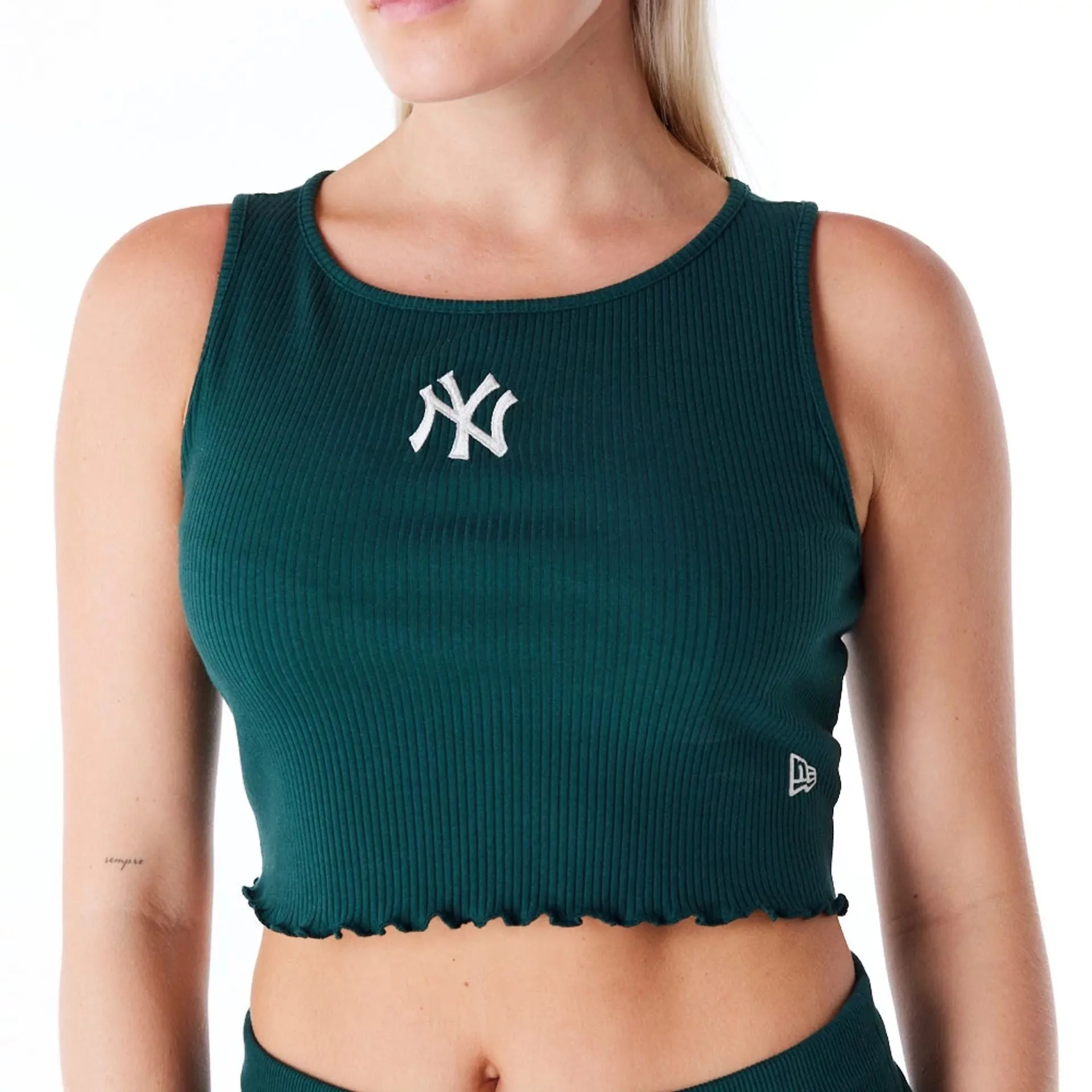 New York Yankees Womens MLB Rib Dark Green Crop Tank Top NEW ERA