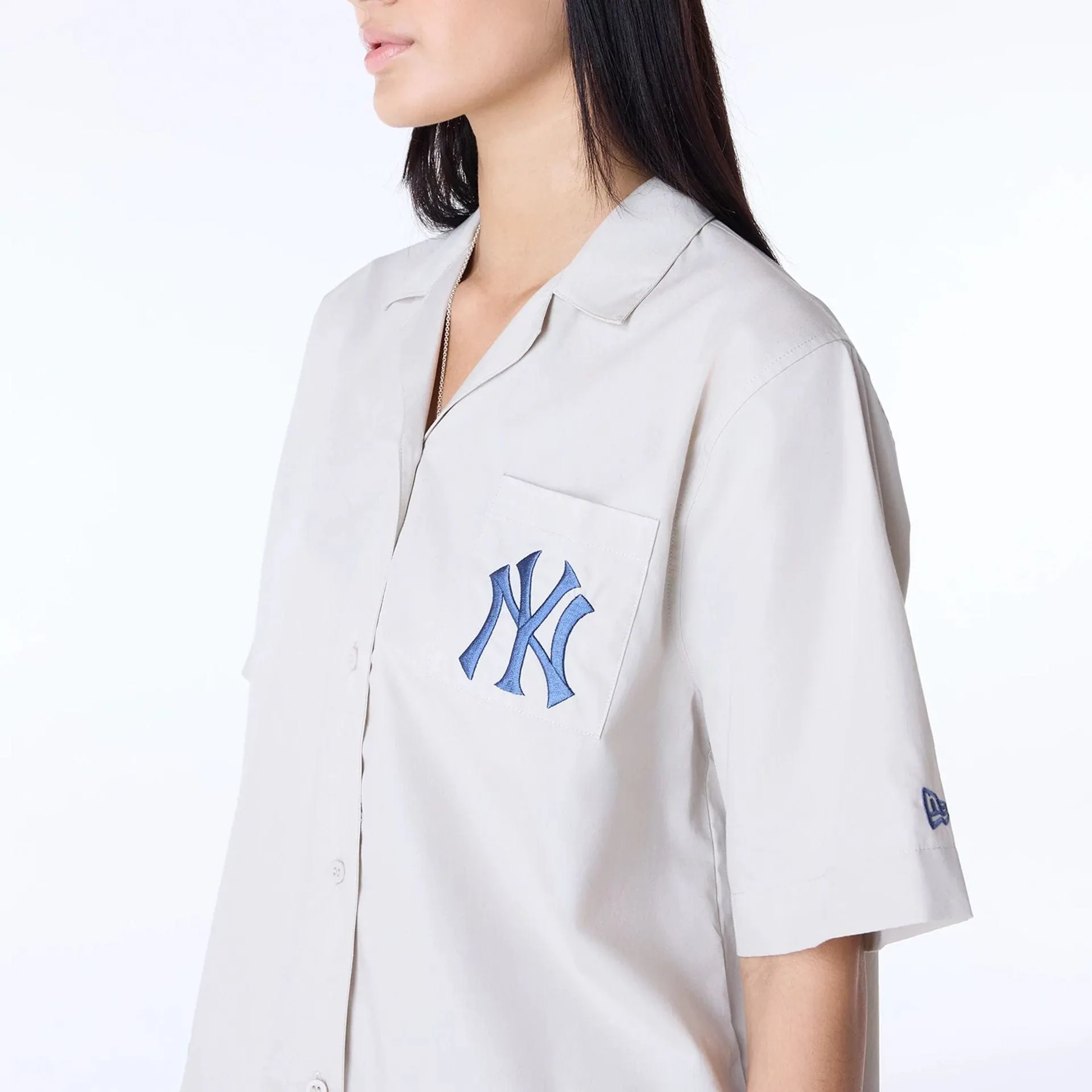 New York Yankees Womens MLB Script Revere Cream T-Shirt NEW ERA