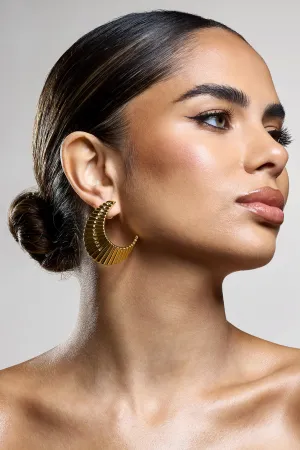 Nura | Gold Diamante Ribbed Statement Earrings Club L London