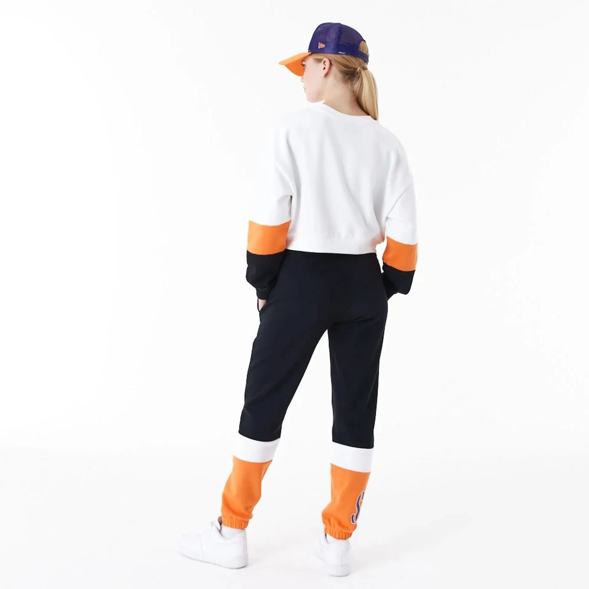 Phoenix Suns Womens NBA Colour Block White Crop Crew Neck Sweatshirt NEW ERA
