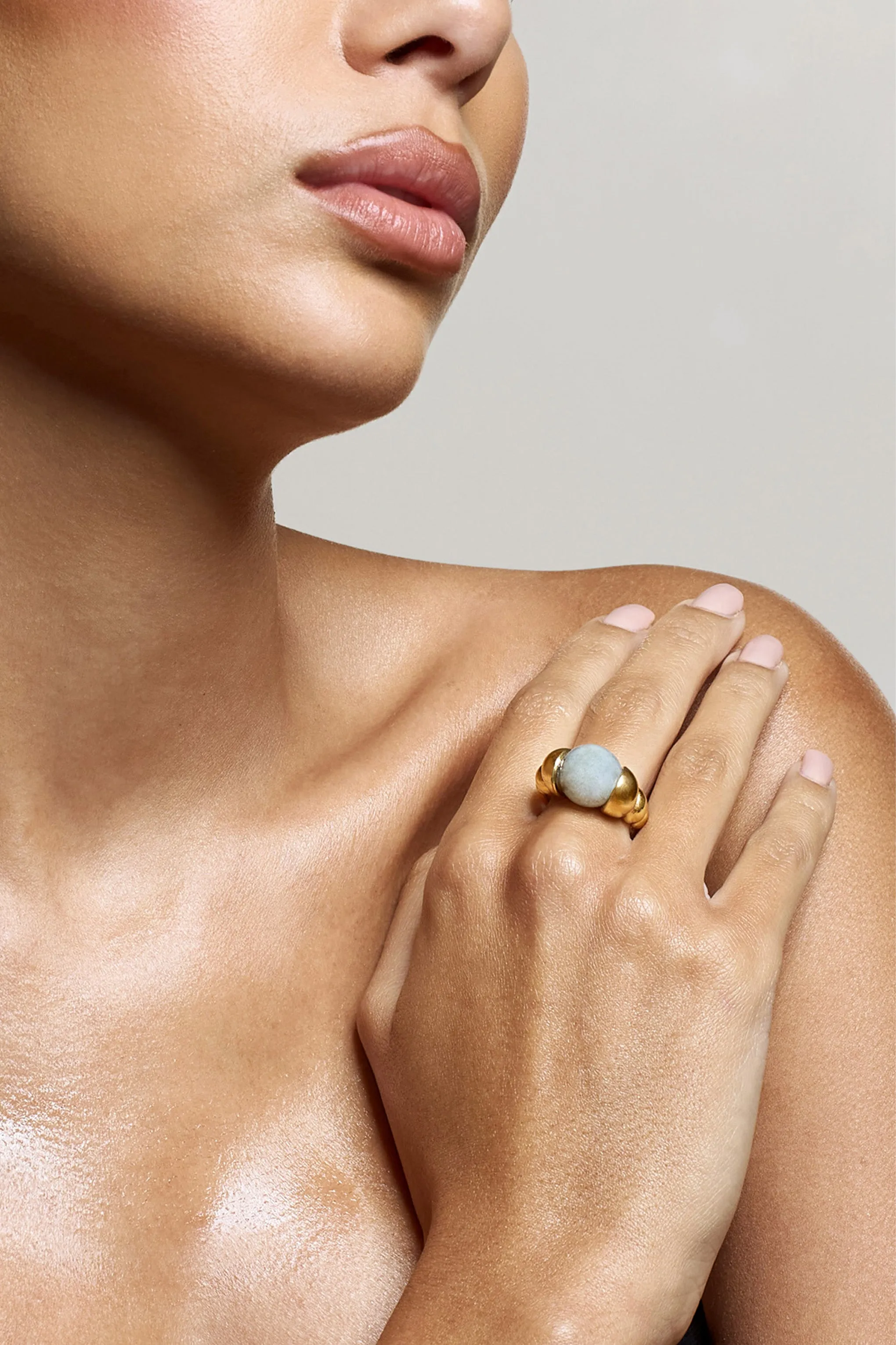Sabri | Marble Statement Gold Ring Club L London