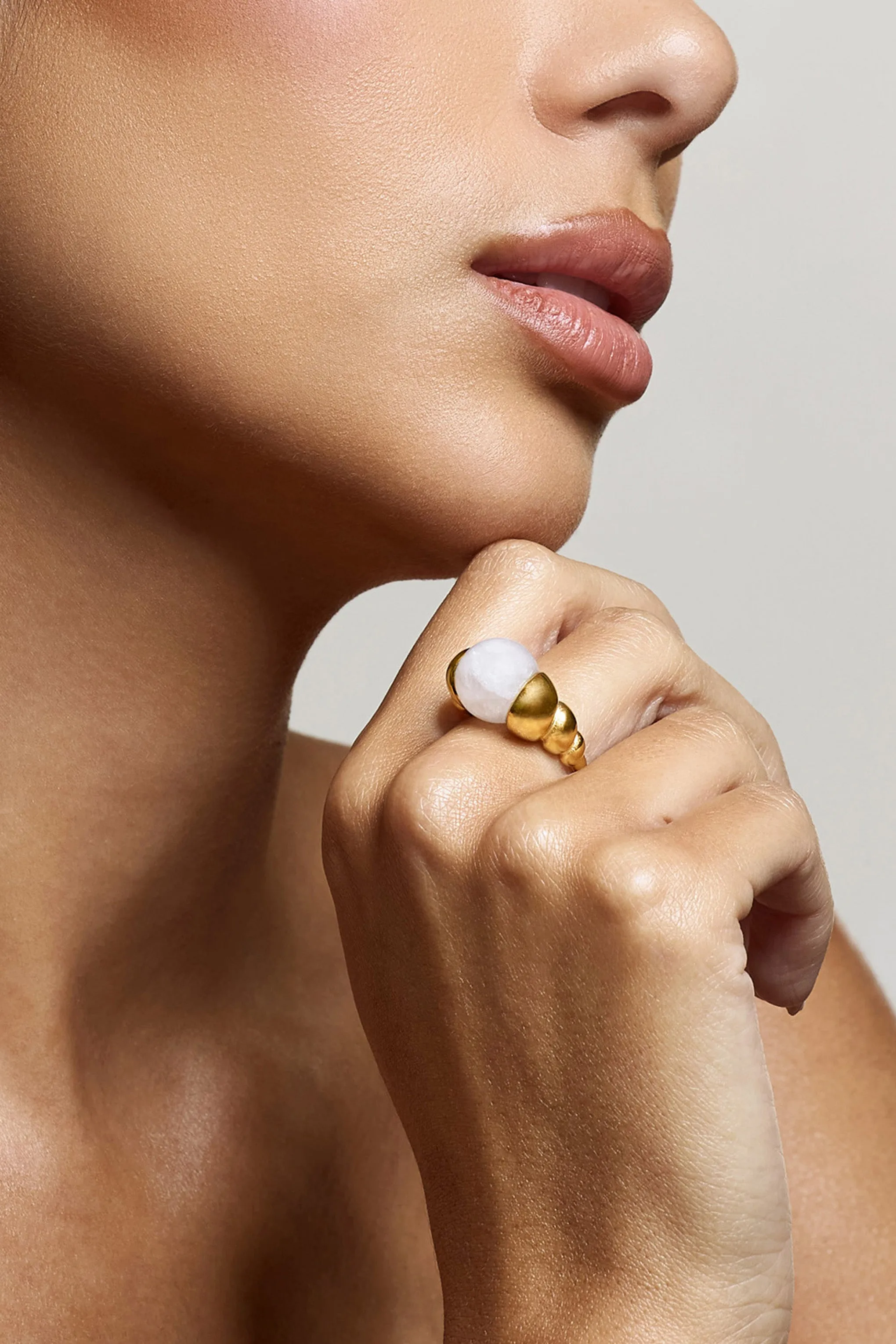 Sabri | Pink Statement Gold Ring Club L London