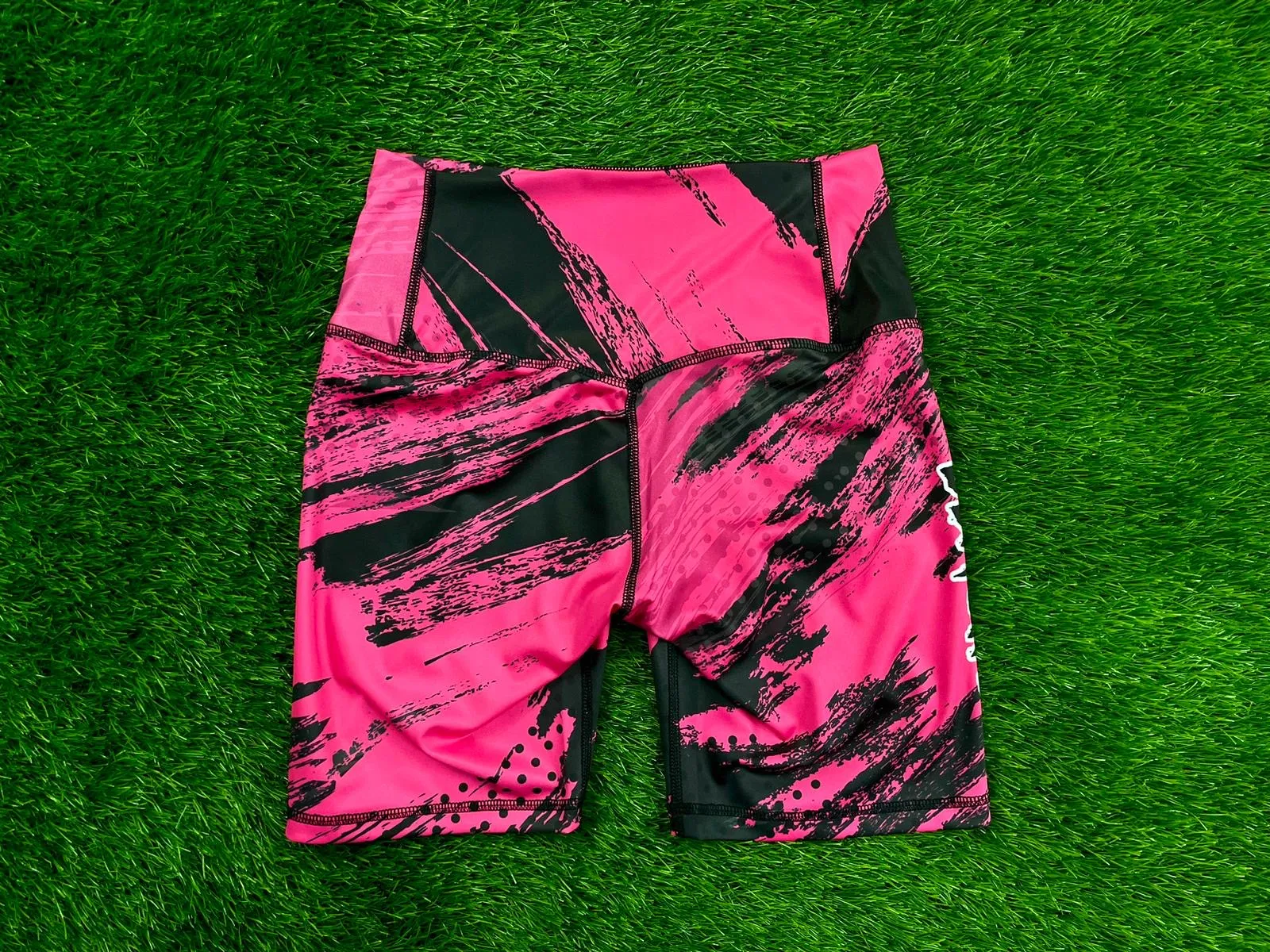 Womens Compression 7 Inch Bike Shorts KITBEAST